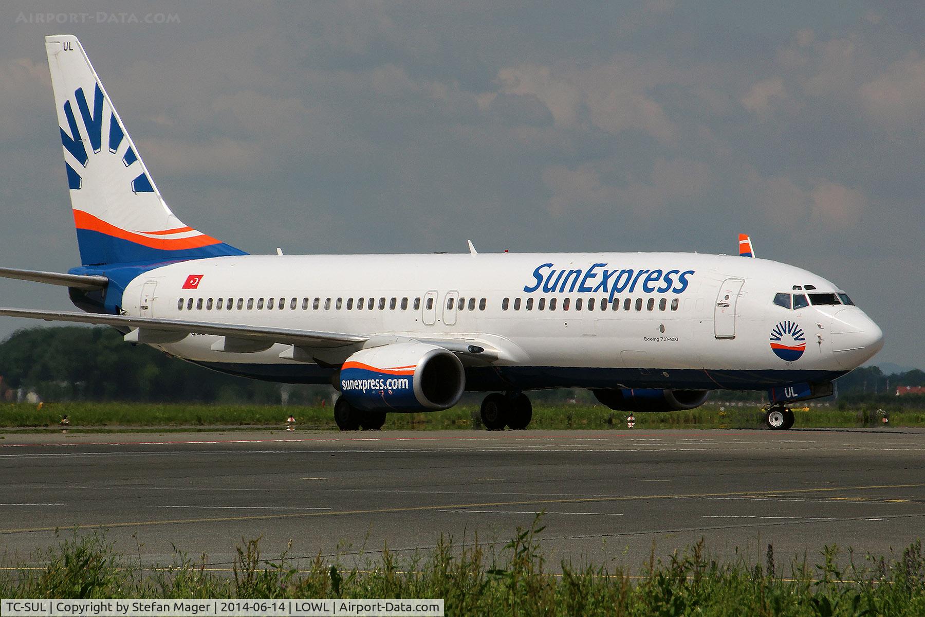 TC-SUL, 1998 Boeing 737-85F C/N 28822, Sun Express B737-800 @LNZ