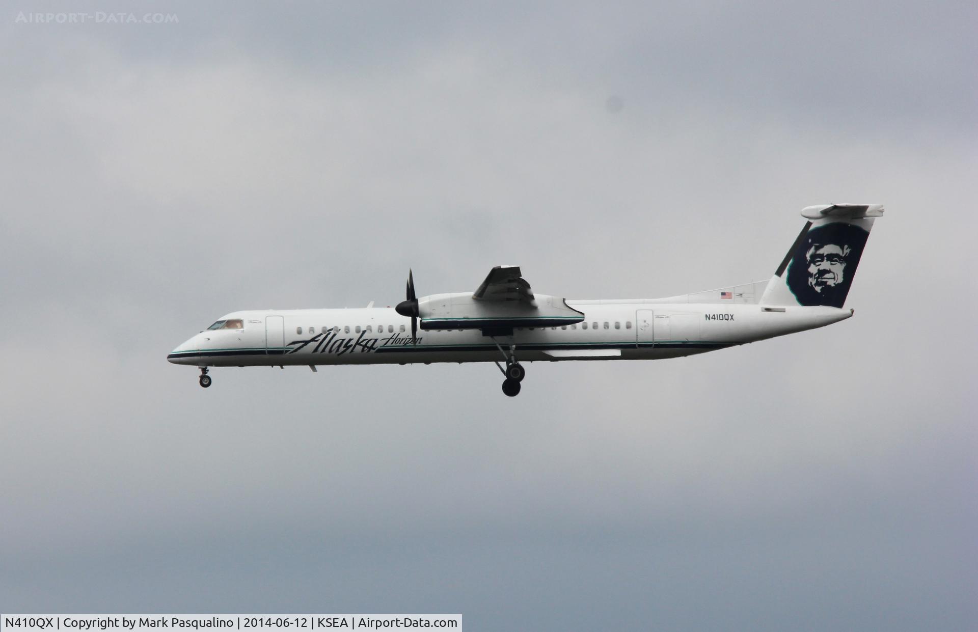 N410QX, 2001 Bombardier DHC-8-402 Dash 8 C/N 4053, DHC-8-402