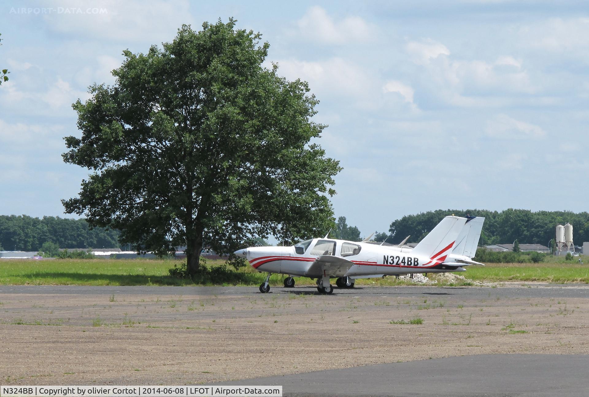 N324BB, Socata TB-20 Trinidad C/N 647, Tours airport