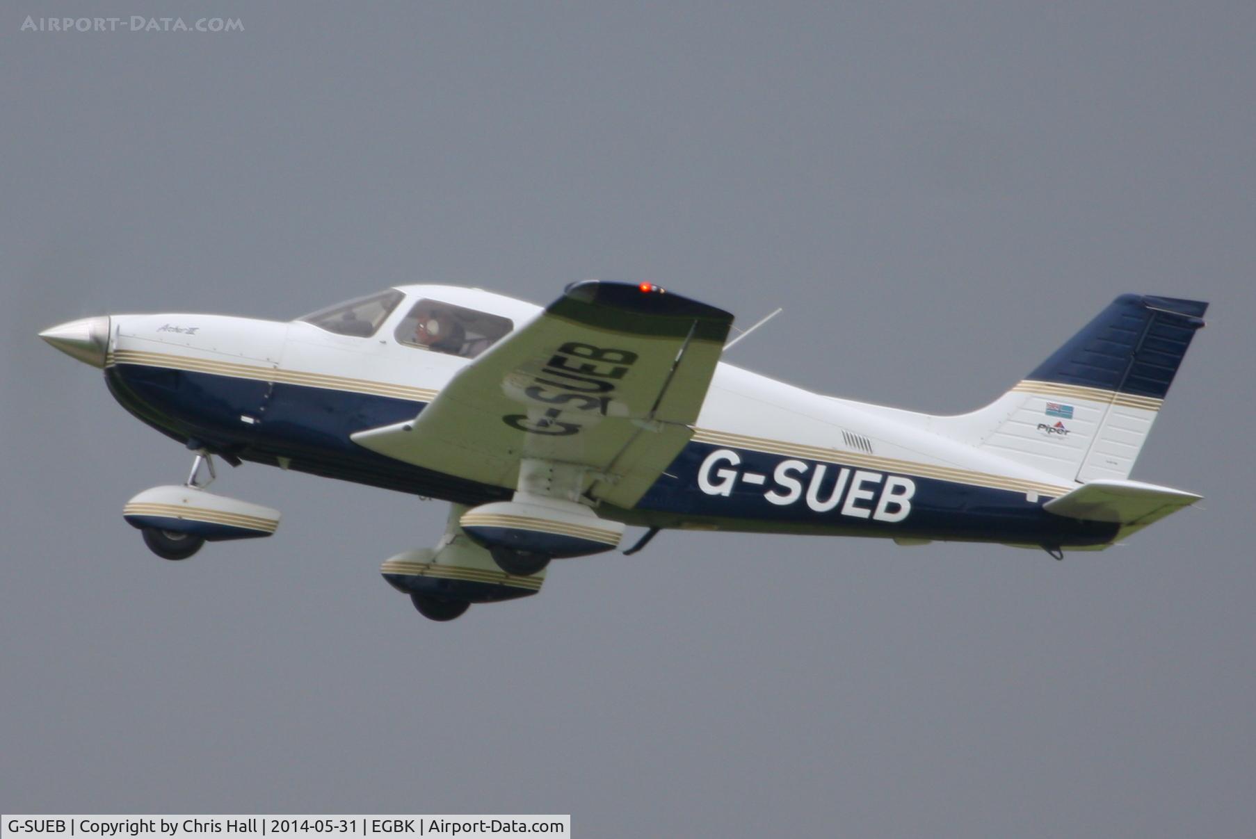 G-SUEB, 2001 Piper PA-28-181 Cherokee Archer III C/N 28-43466, at AeroExpo 2014