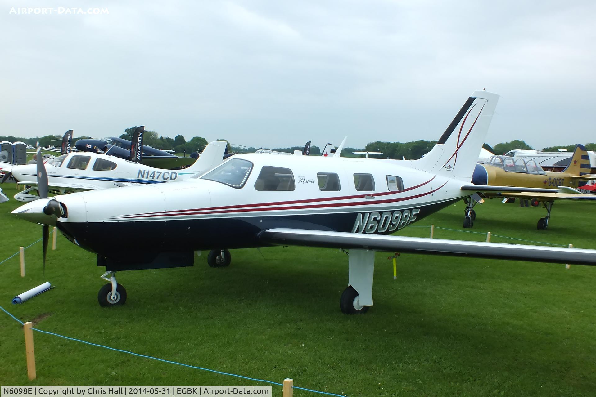 N6098E, 2010 Piper PA-46R-350T Malibu Matrix C/N 4692140, at AeroExpo 2014