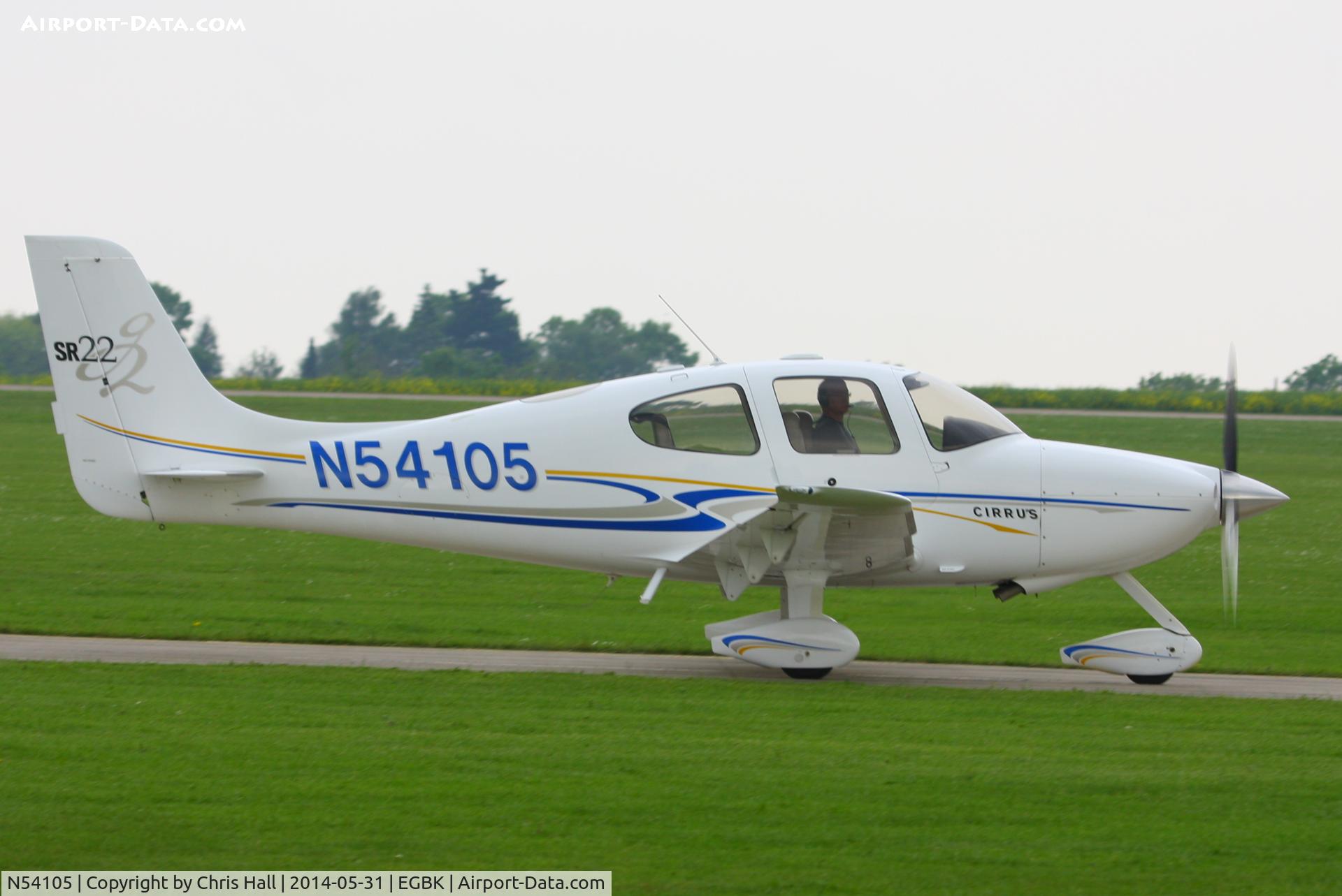 N54105, 2004 Cirrus SR22 G2 C/N 1139, at AeroExpo 2014