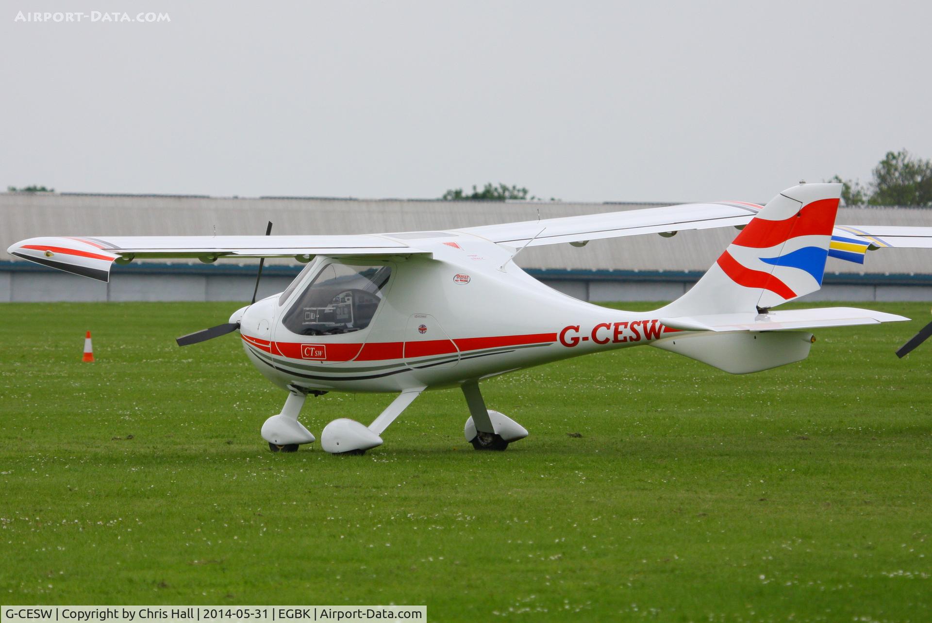 G-CESW, 2007 Flight Design CTSW C/N 8296, at AeroExpo 2014