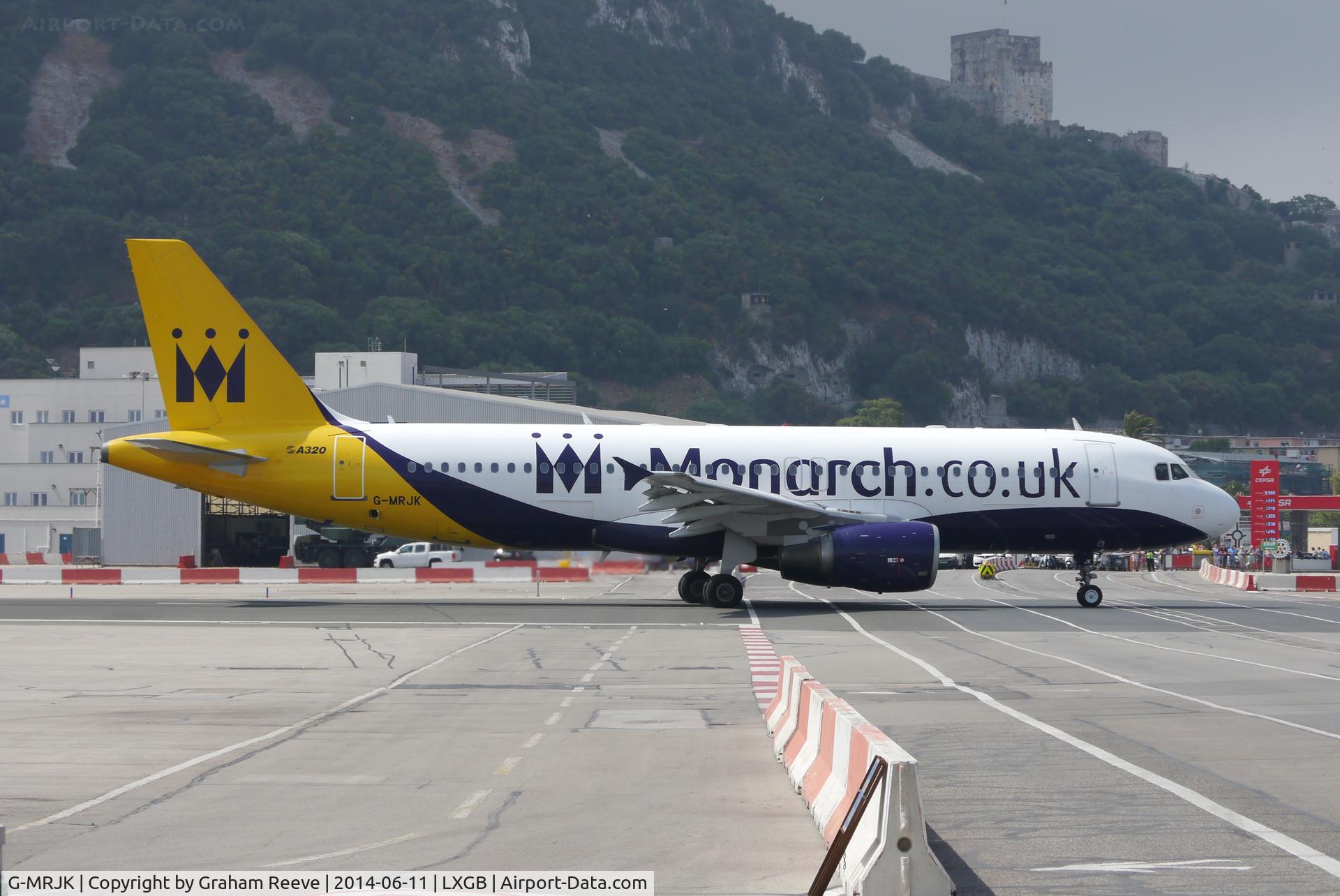 G-MRJK, 1999 Airbus A320-214 C/N 1081, About to depart.