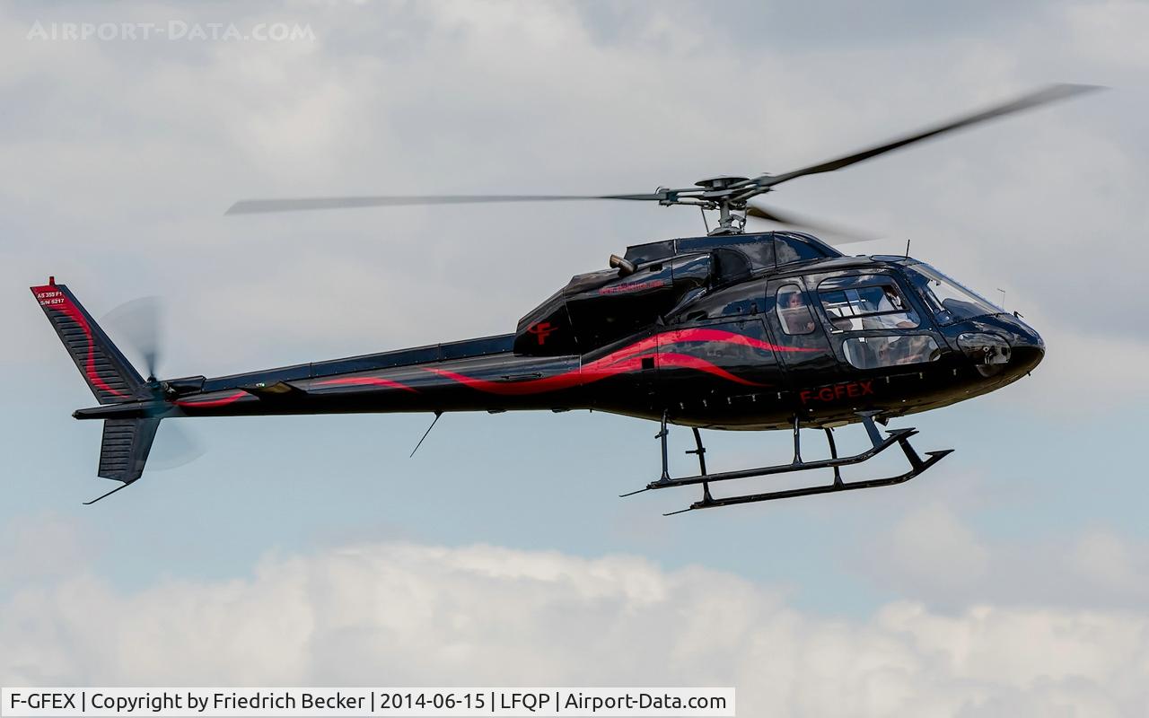 F-GFEX, Eurocopter AS-355F-1 Ecureuil 2 C/N 5217, hovering prior landing after an sightseeing flight out of Phalsbourg Air Base