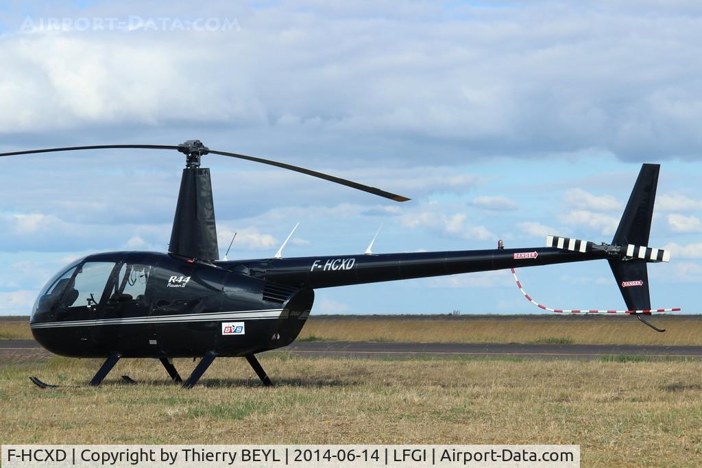 F-HCXD, Robinson R44 Raven II C/N 10436, Parking at Dijon-Darois