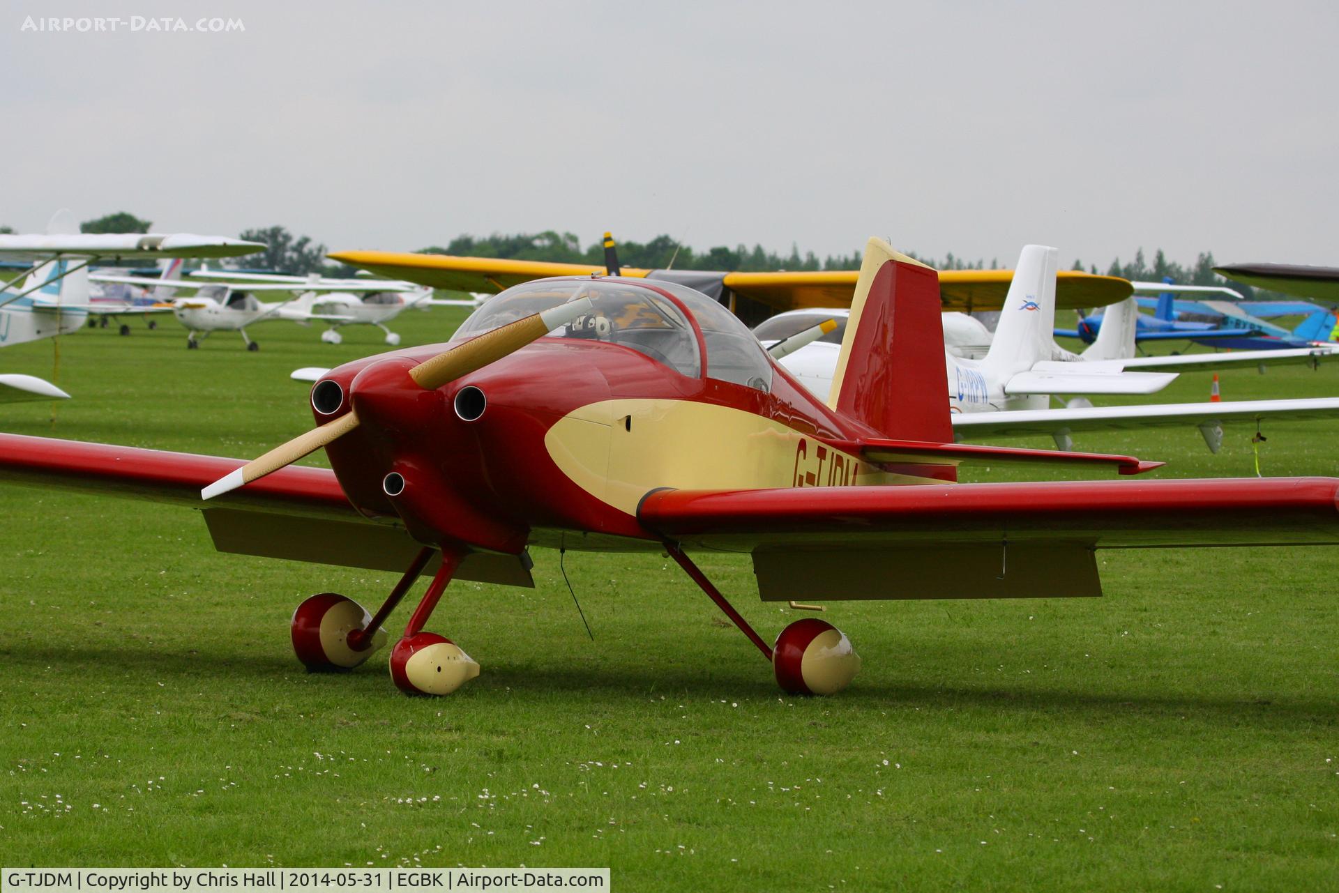 G-TJDM, 2007 Vans RV-6A C/N PFA 181A-13370, at AeroExpo 2014