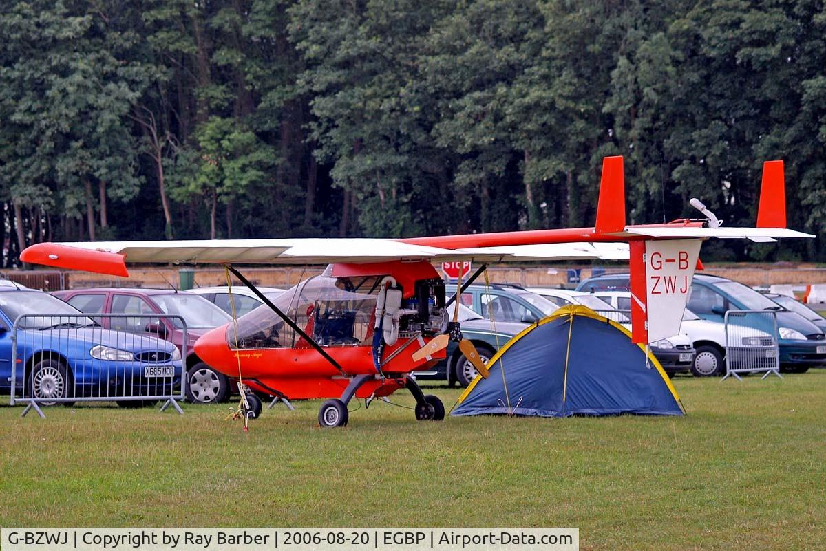 G-BZWJ, 2002 CFM Streak Shadow C/N PFA 206-13553, CFM Streak Shadow [PFA 206-13553] Kemble~G 20/08/2006