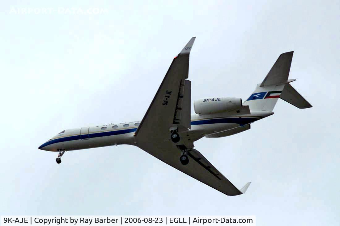 9K-AJE, 1999 Gulfstream Aerospace G-V Gulfstream V C/N 569, Gulfstream G5 [569] (Kuwait Airways) Home~G 23/08/2006. On approach 27R. On approach 27R.