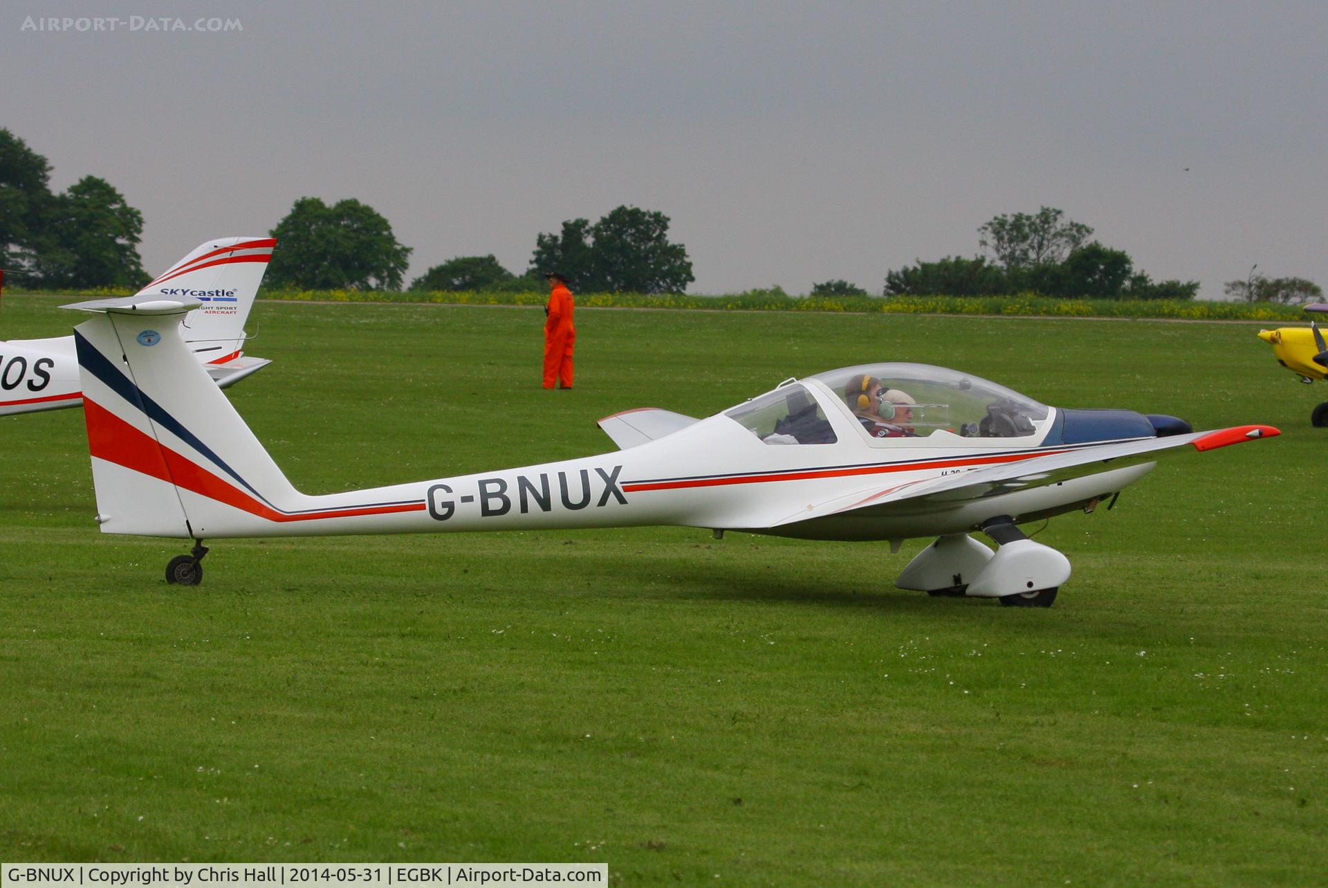 G-BNUX, 1987 Hoffmann H-36 Dimona C/N 36236, at AeroExpo 2014