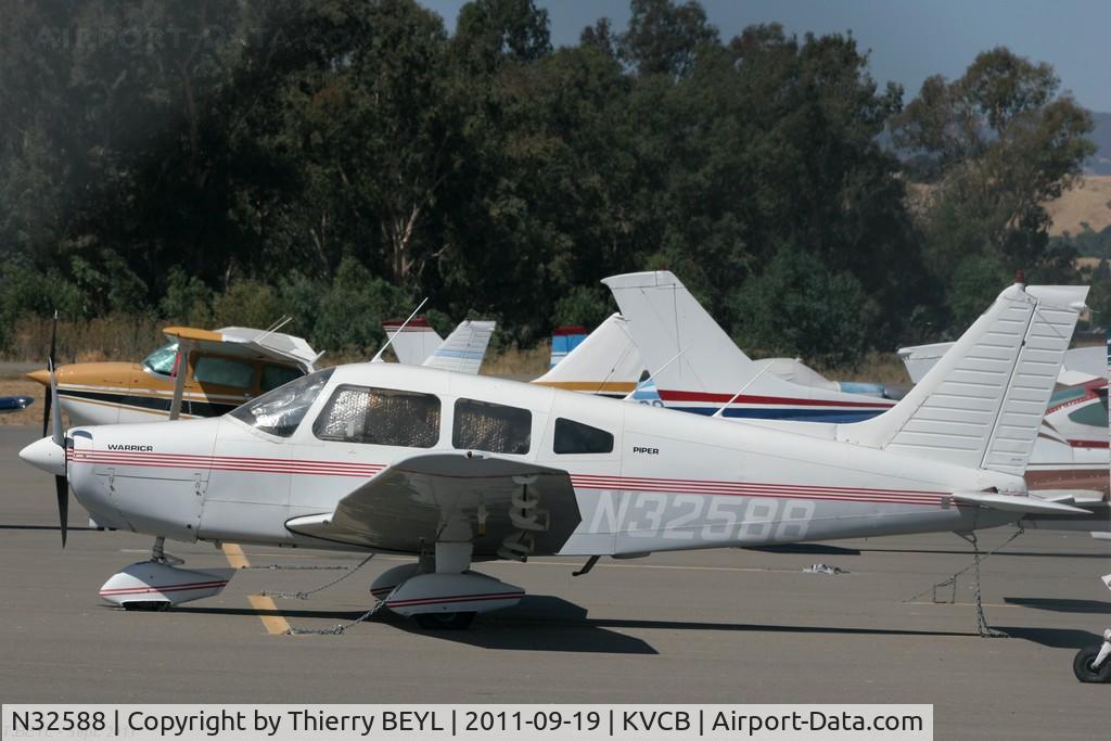 N32588, 1974 Piper PA-28-151 C/N 28-7515195, Parking at Nut Tree Airport