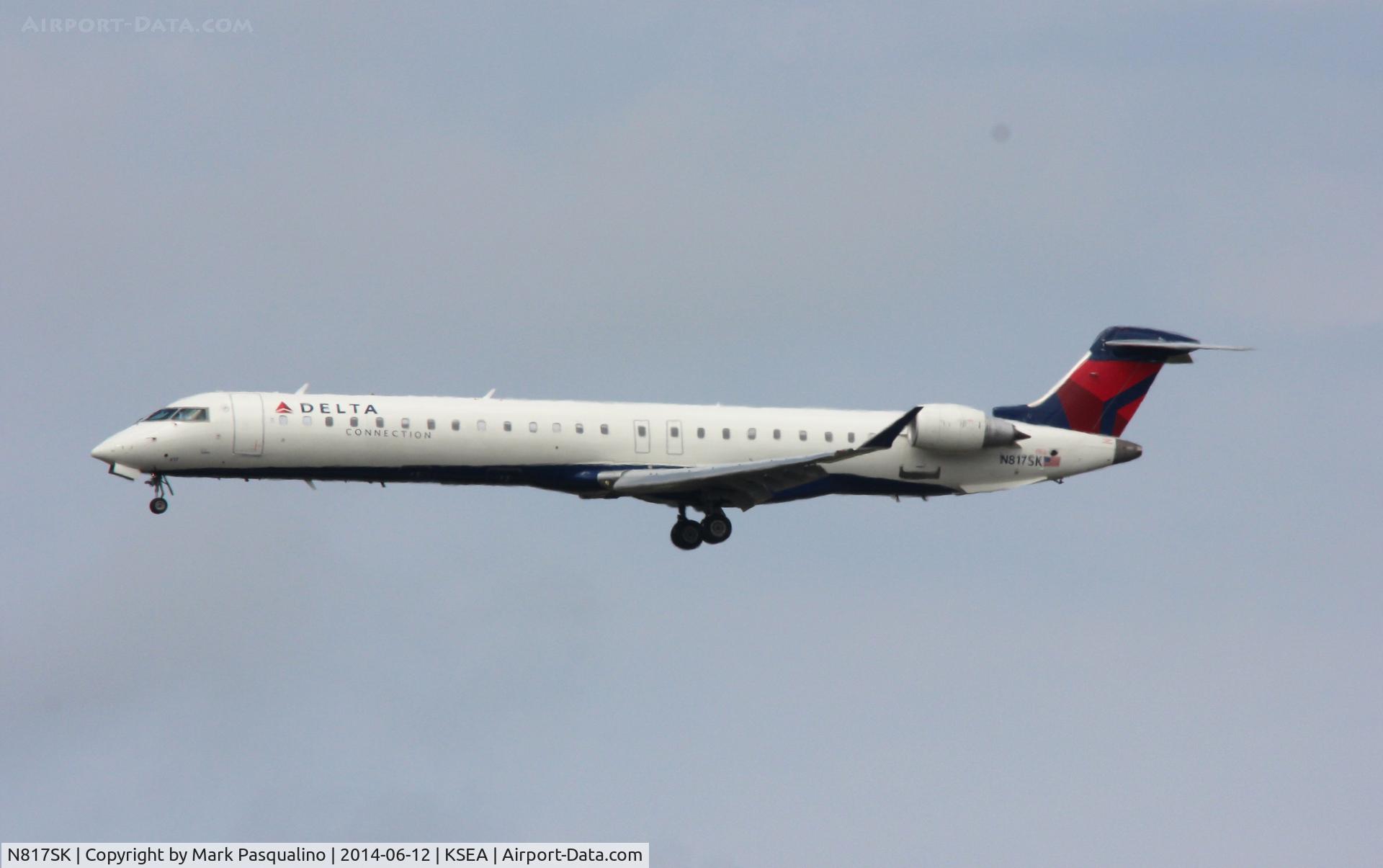 N817SK, 2006 Bombardier CRJ-900ER (CL-600-2D24) C/N 15107, CL600-2D24