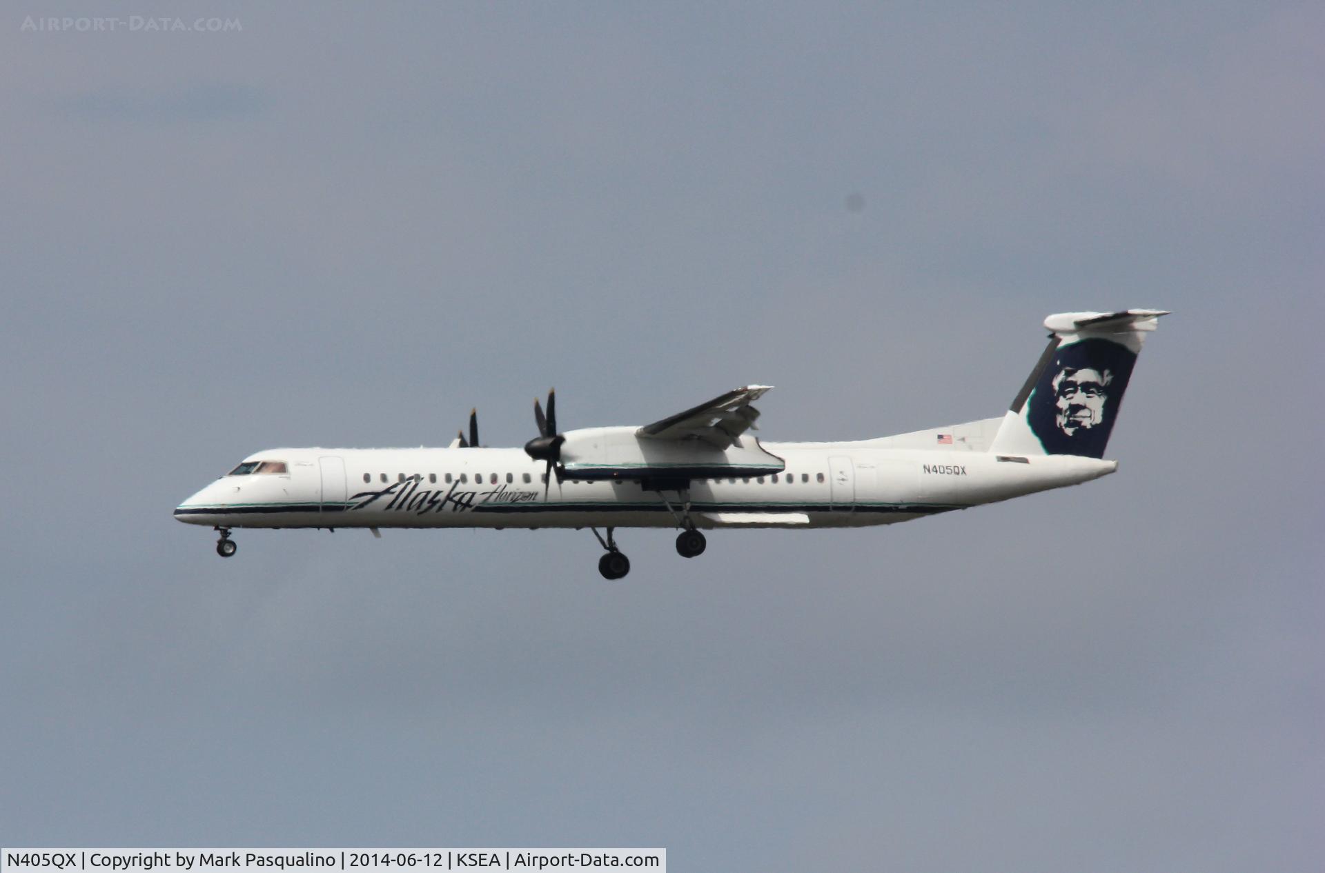 N405QX, 2001 Bombardier DHC-8-402 Dash 8 C/N 4047, DHC-8-402