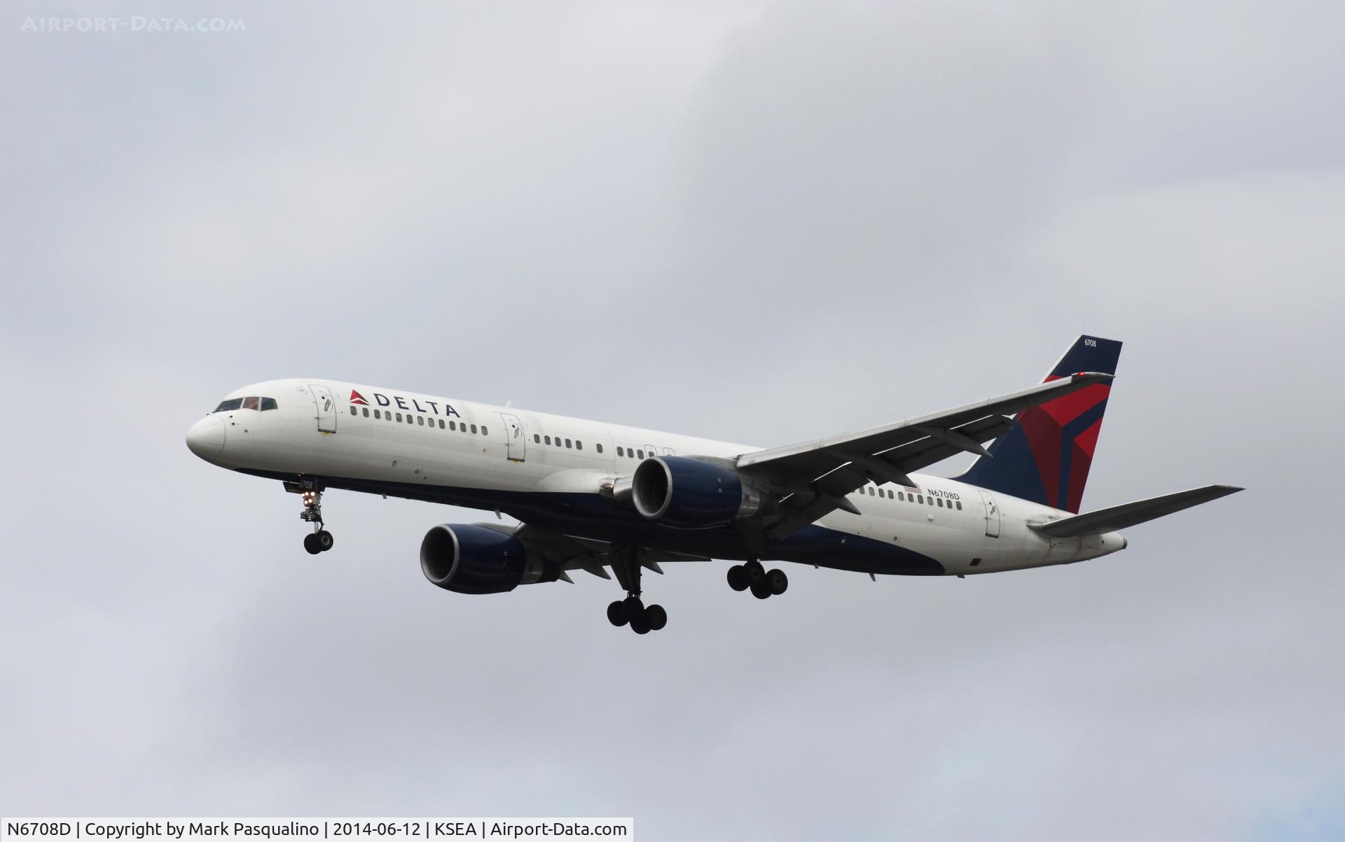 N6708D, 2000 Boeing 757-232 C/N 30480, Boeing 757-200