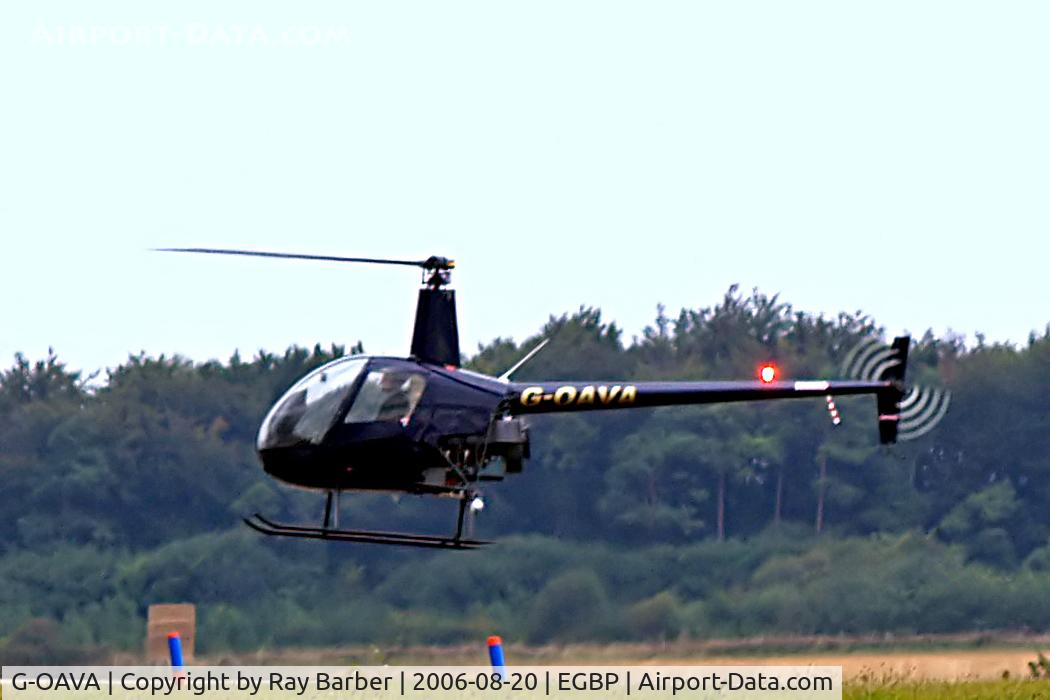 G-OAVA, 2002 Robinson R22 Beta C/N 3303, Robinson R-22 Beta II [3303] Kemble~G 20/08/2006