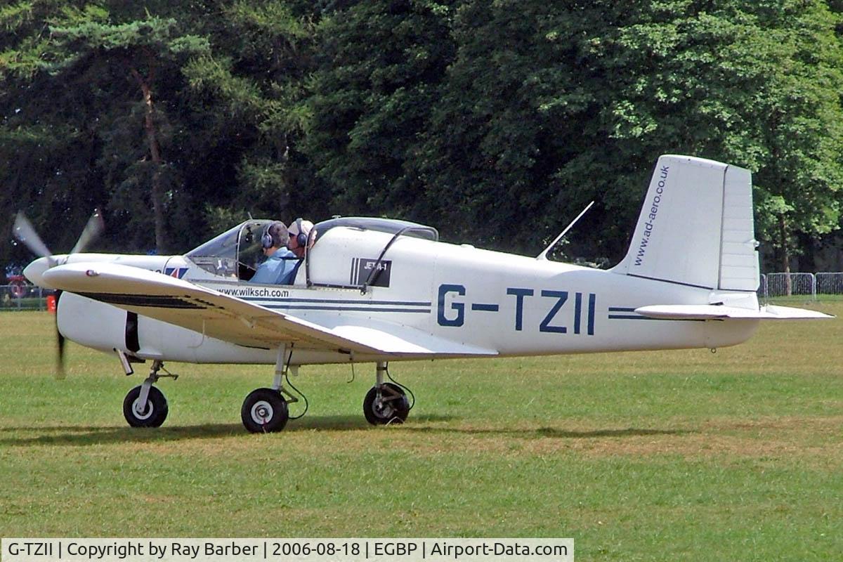 G-TZII, 2003 Thorp T-211 Thorpedo C/N PFA 305-13285, Thorp T.211 Thorpedo [PFA 305-13285] Kemble~G 18/08/2006