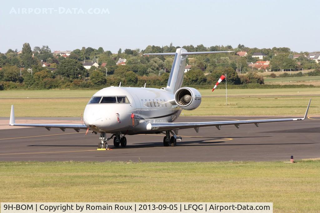 9H-BOM, 2009 Bombardier Challenger 605 (CL-600-2B16) C/N 5785, Parked