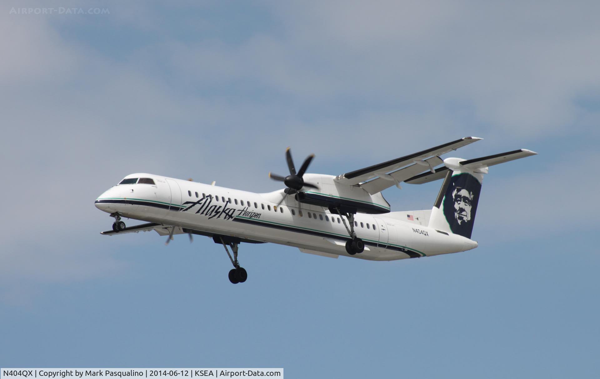 N404QX, 2001 Bombardier DHC-8-402 Dash 8 C/N 4046, DHC-8-402