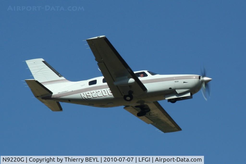 N9220G, 1993 Piper PA-46-350P Malibu Mirage C/N 4622139, Output landing gear