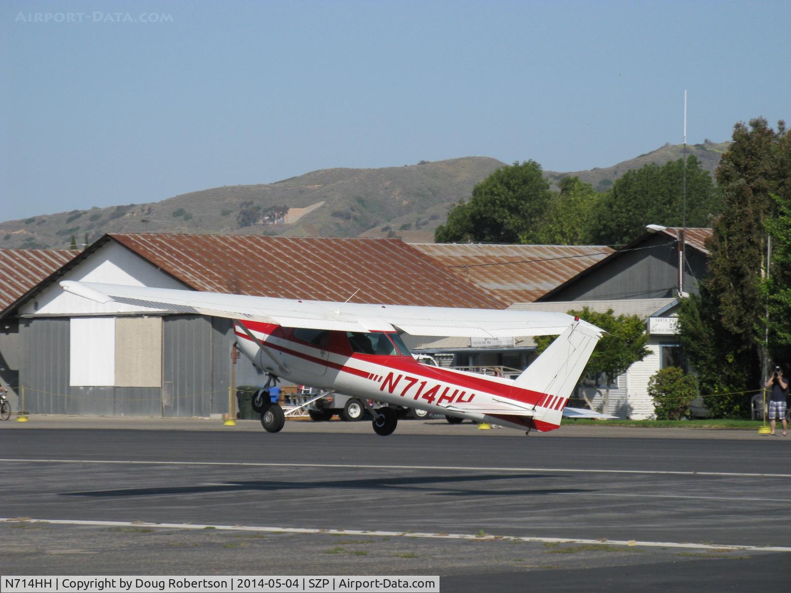 N714HH, 1977 Cessna 150M C/N 15079185, 1977 Cessna 150M, Continental O-200 100 Hp, landing Rwy 22