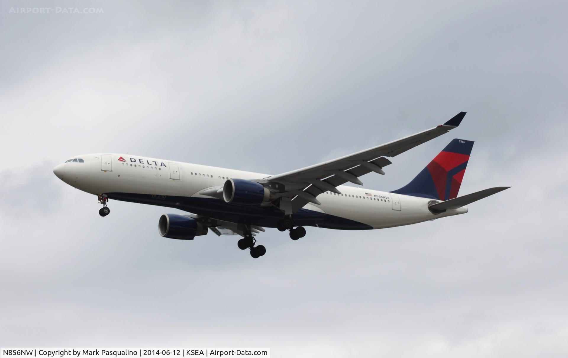N856NW, 2004 Airbus A330-223 C/N 0631, Airbus A330-200