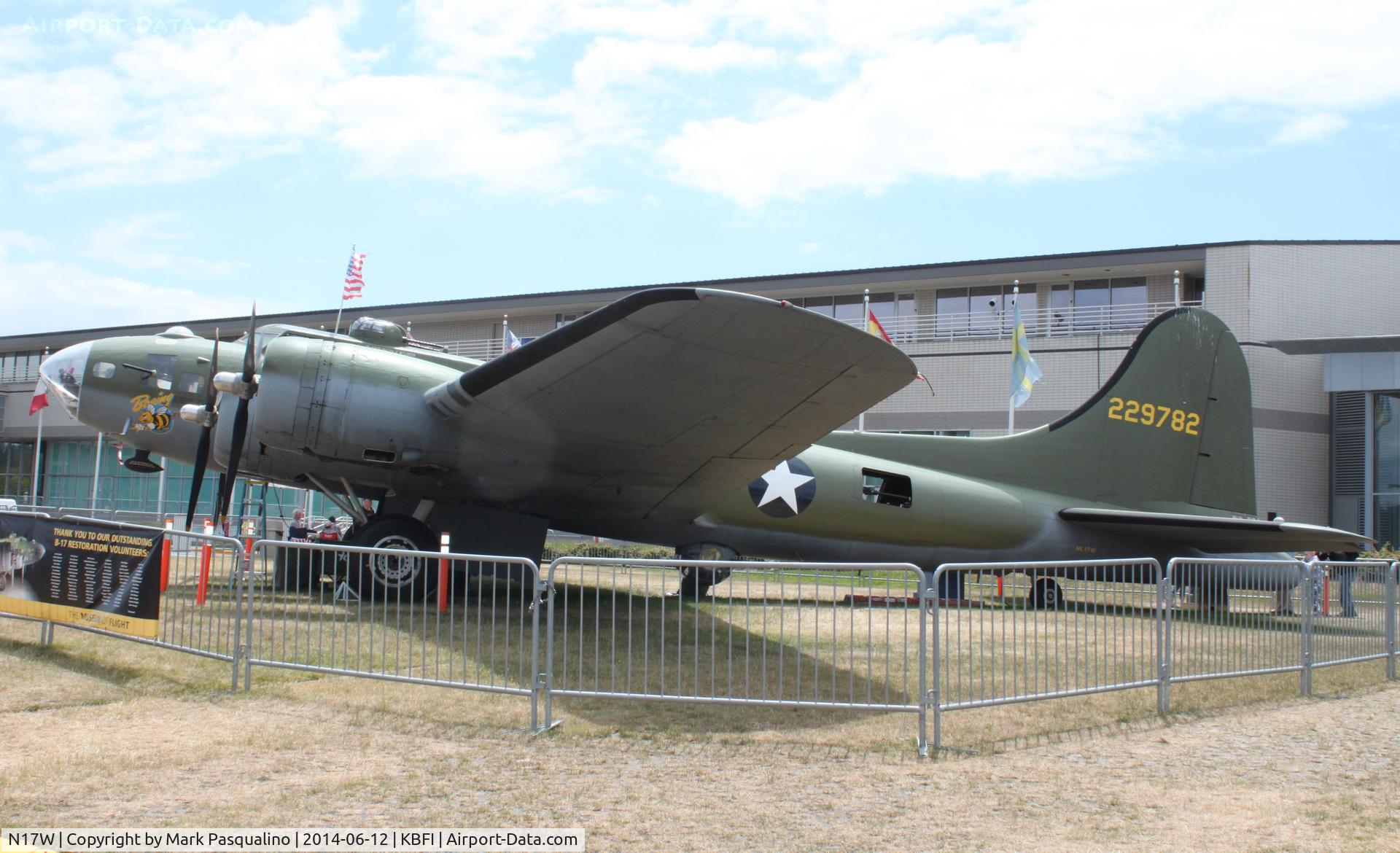 N17W, 1942 Boeing B-17F Flying Fortress (299P) C/N 42-29782, Boeing B-17F