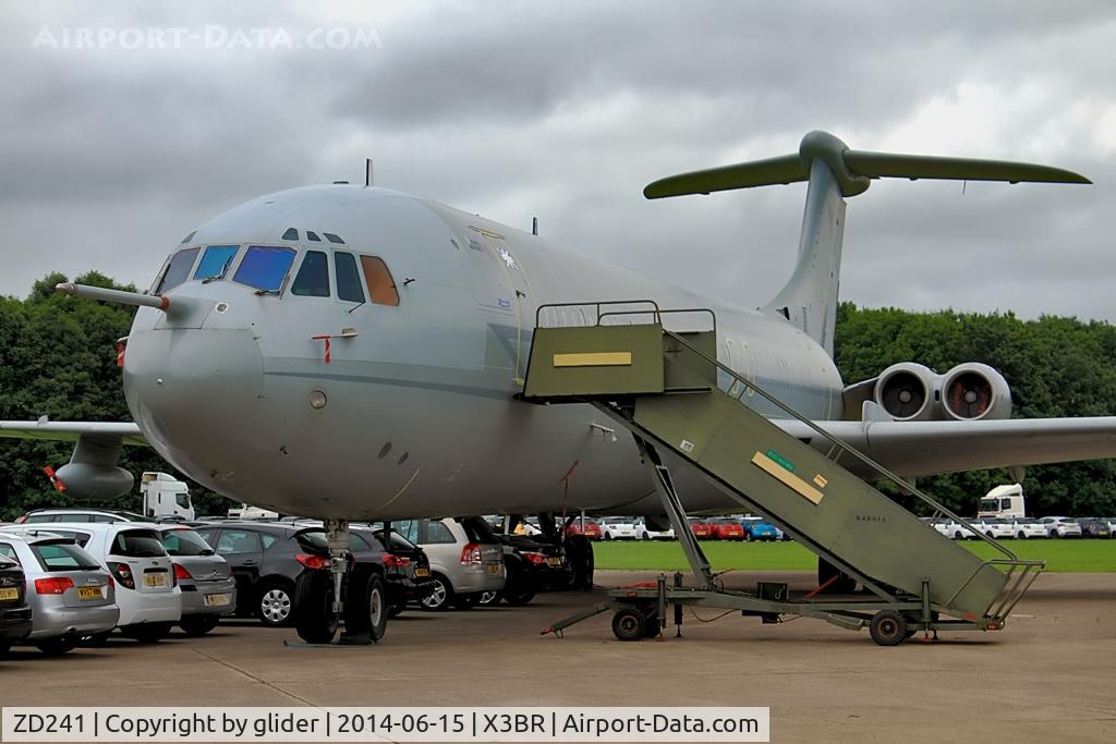 ZD241, 1968 Vickers Super VC10 K.4 C/N 863, Bruntingthorpe