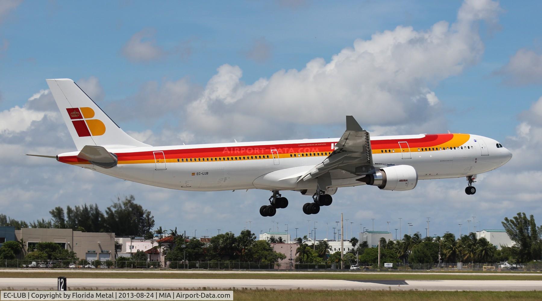 EC-LUB, 2012 Airbus A330-302 C/N 1377, Iberia A330-300