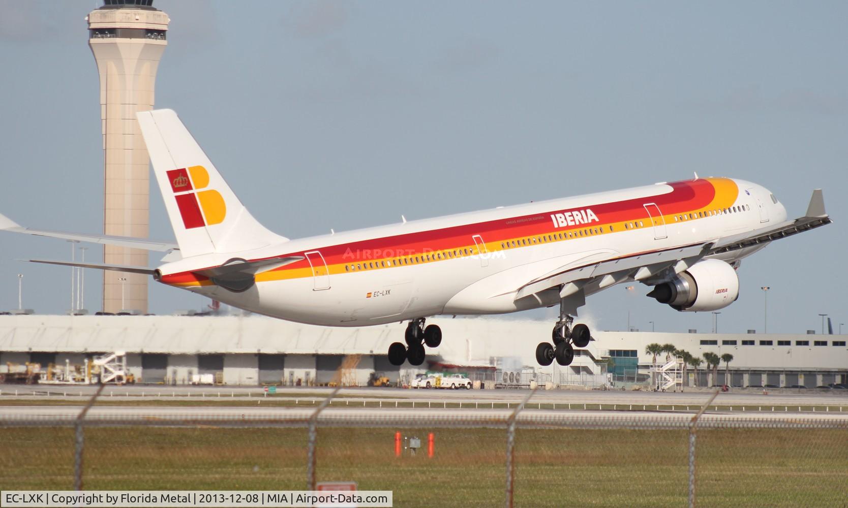 EC-LXK, 2013 Airbus A330-302 C/N 1426, Iberia A330-300