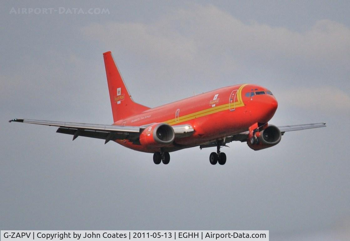 G-ZAPV, 1989 Boeing 737-3Y0 C/N 24546, Approach 26