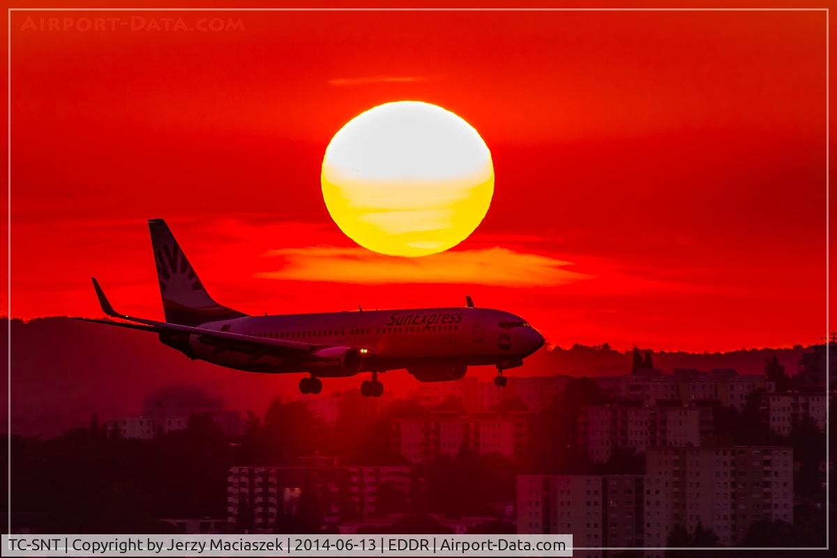 TC-SNT, 2010 Boeing 737-8HC C/N 40755, Boeing 737-8HC