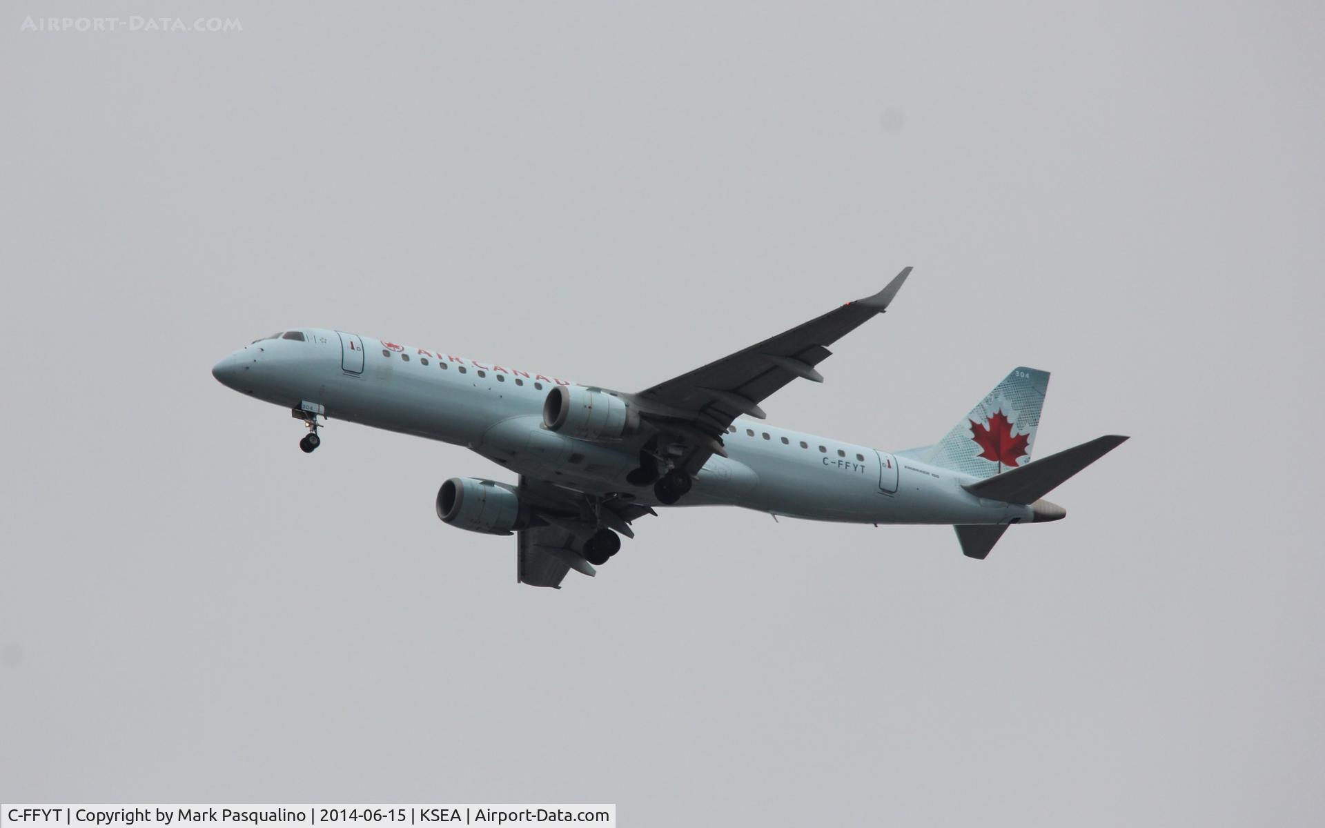 C-FFYT, 2005 Embraer 190AR (ERJ-190-100IGW) C/N 19000018, ERJ-190-100 IGW