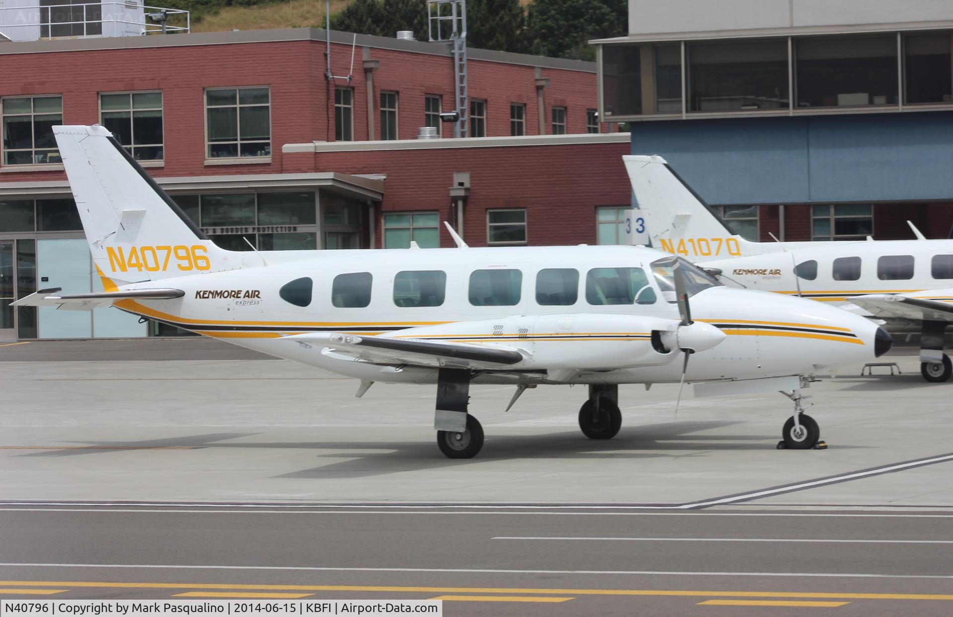 N40796, Piper PA-31-350 Chieftain C/N 31-8152084, Piper PA-31-350