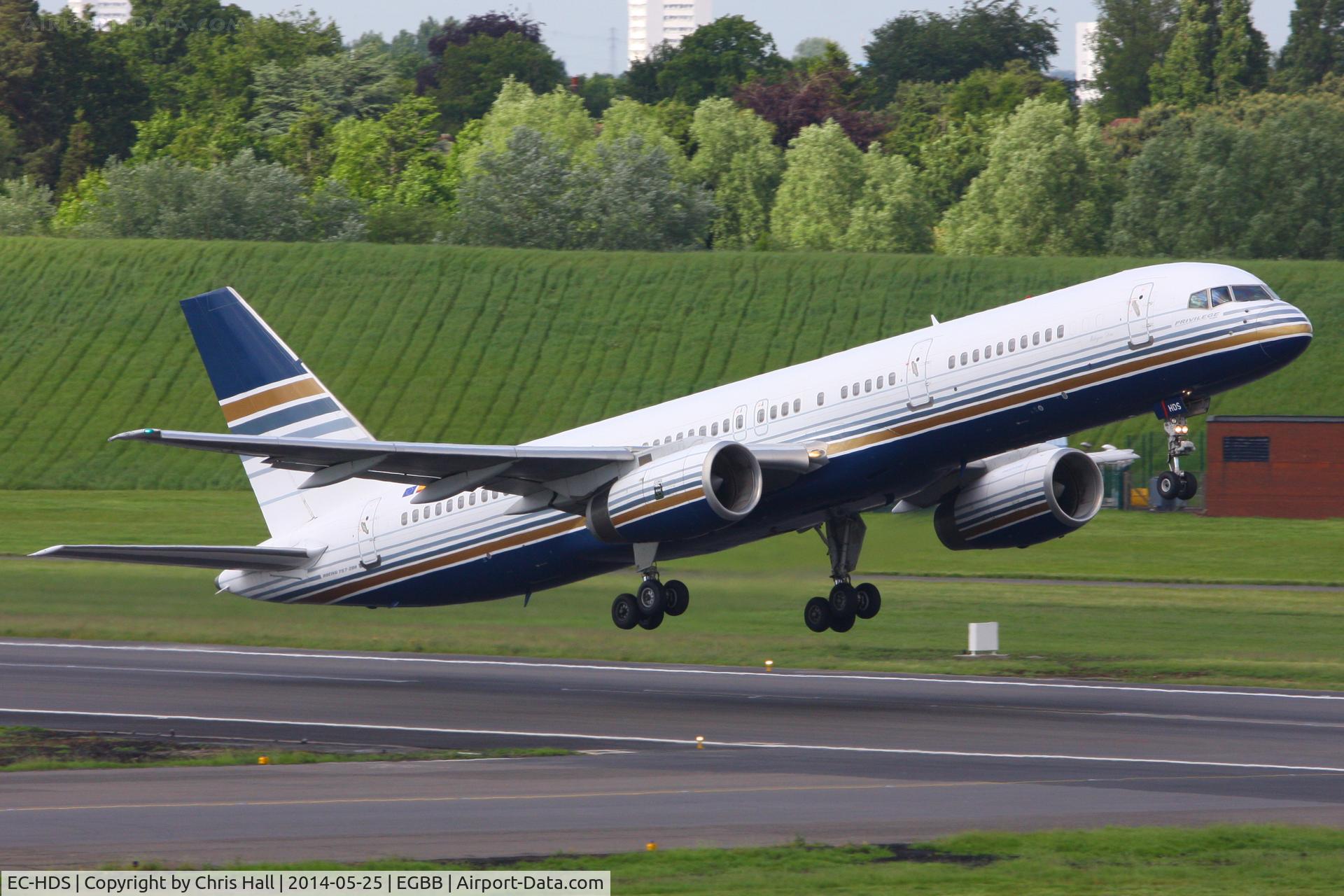 EC-HDS, 1999 Boeing 757-256 C/N 26252, Privilege Style