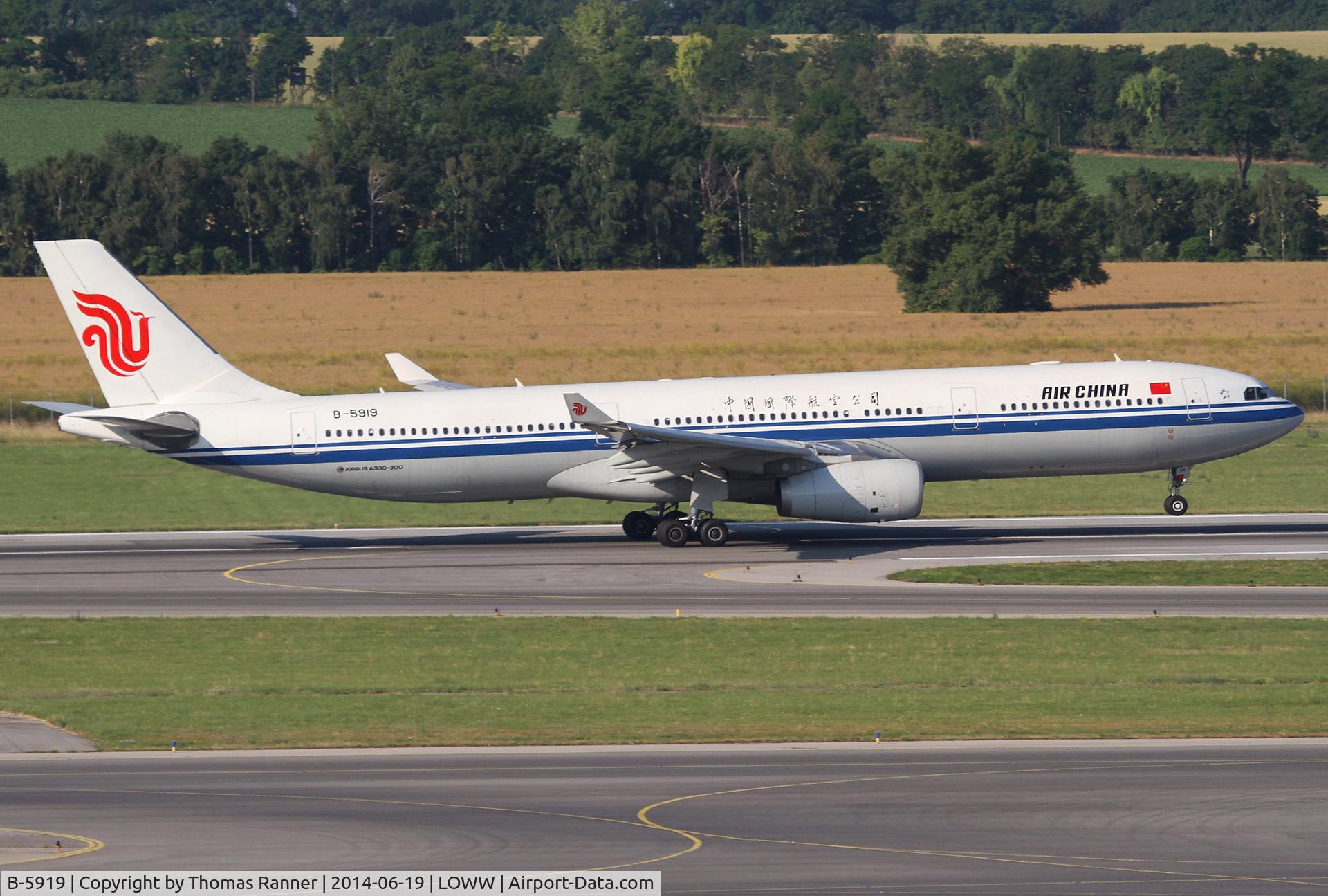 B-5919, 2013 Airbus A330-343X C/N 1413, Air China A330