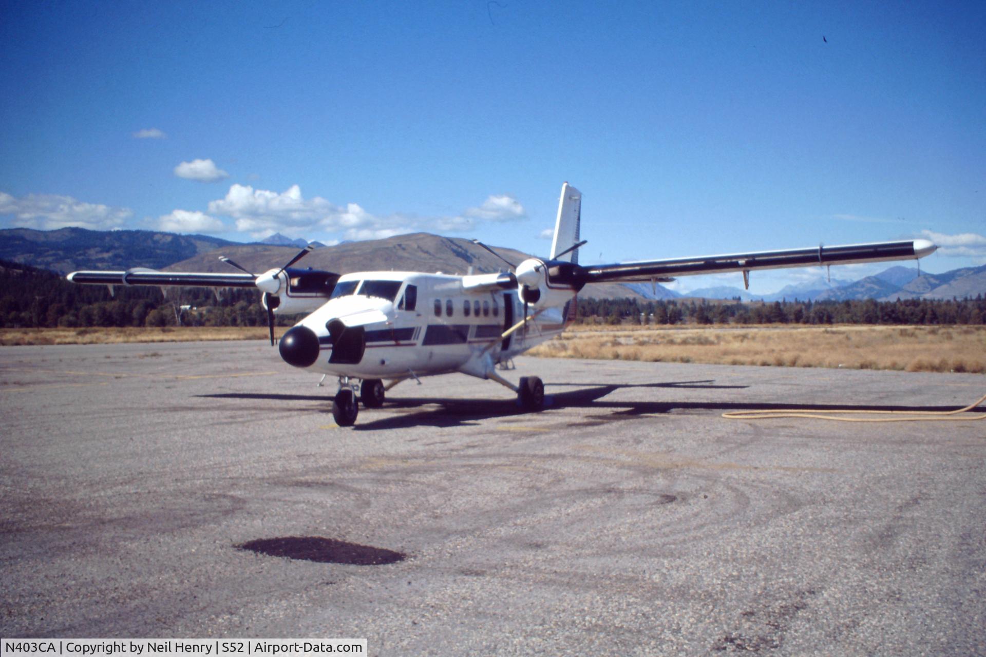 N403CA, De Havilland Canada DHC-6 Twin Otter C/N 598, Scanned from slide taken late September 1990