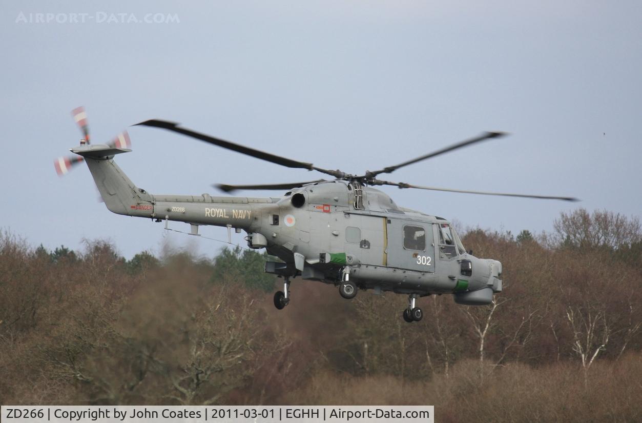 ZD266, 1983 Westland Lynx HAS.3CTS C/N 305, Departing Cobham
