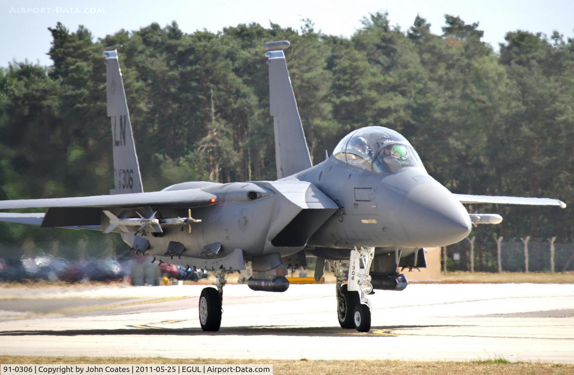 91-0306, 1991 McDonnell Douglas F-15E Strike Eagle C/N 1213/E171, Taxiing