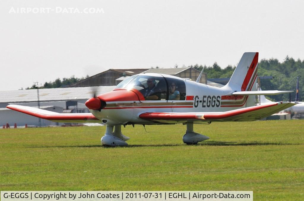 G-EGGS, 1979 Robin DR-400-180 Regent Regent C/N 1443, Taxiing