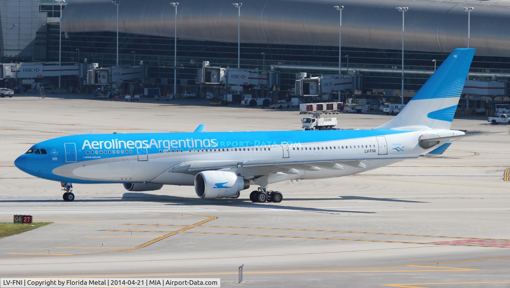 LV-FNI, 1999 Airbus A330-223 C/N 290, Aerolineas Argentinas A330-200