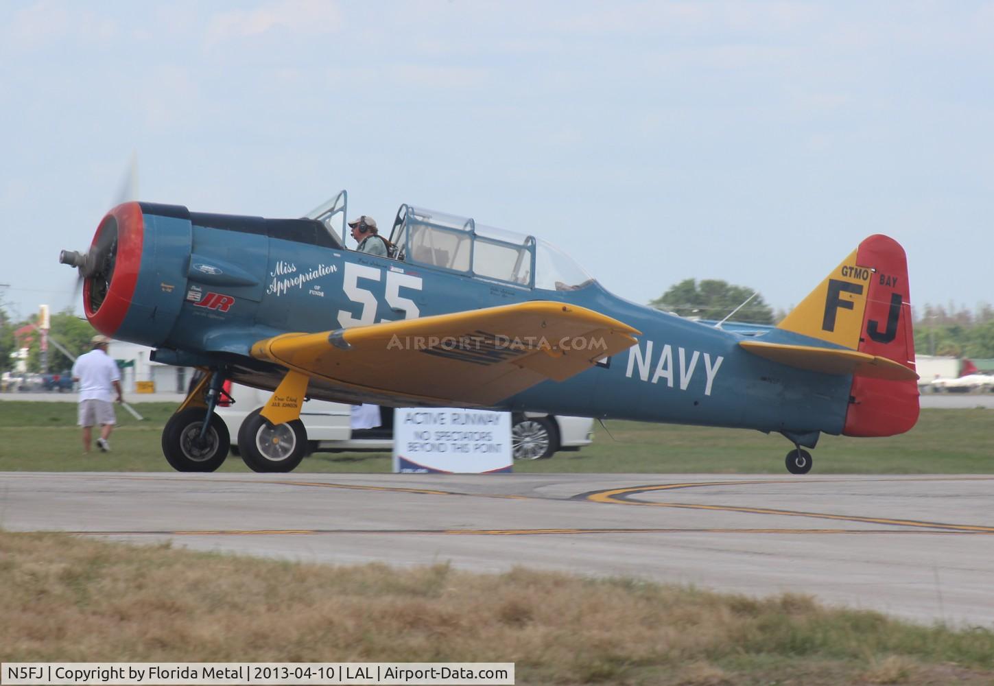 N5FJ, North American AT-6 C/N 88-14705, AT-6 at Sun N Fun 2013