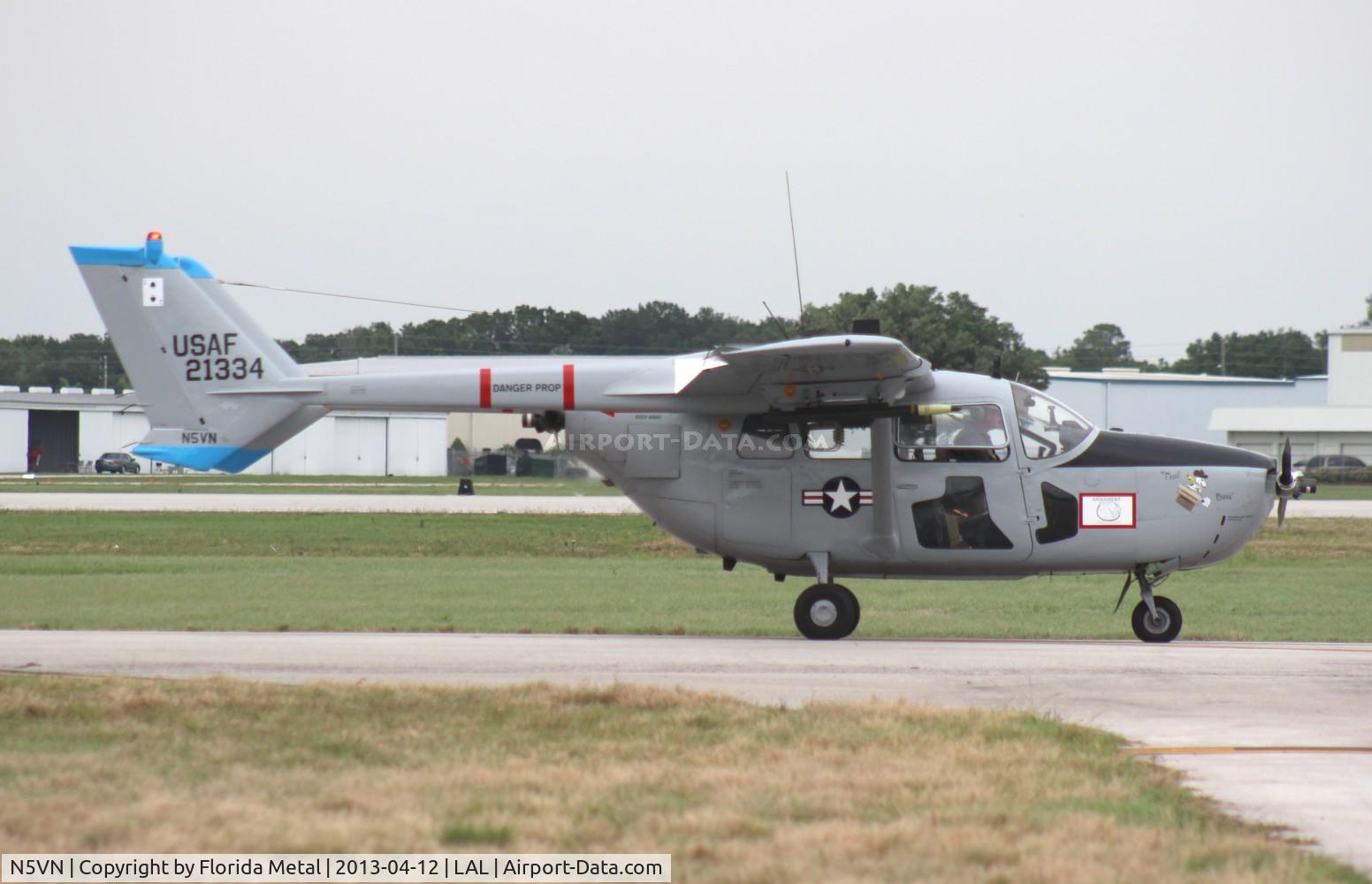 N5VN, 1967 Cessna O-2A Super Skymaster C/N 337M-0040, Cessna O-2A at Sun N Fun 2013