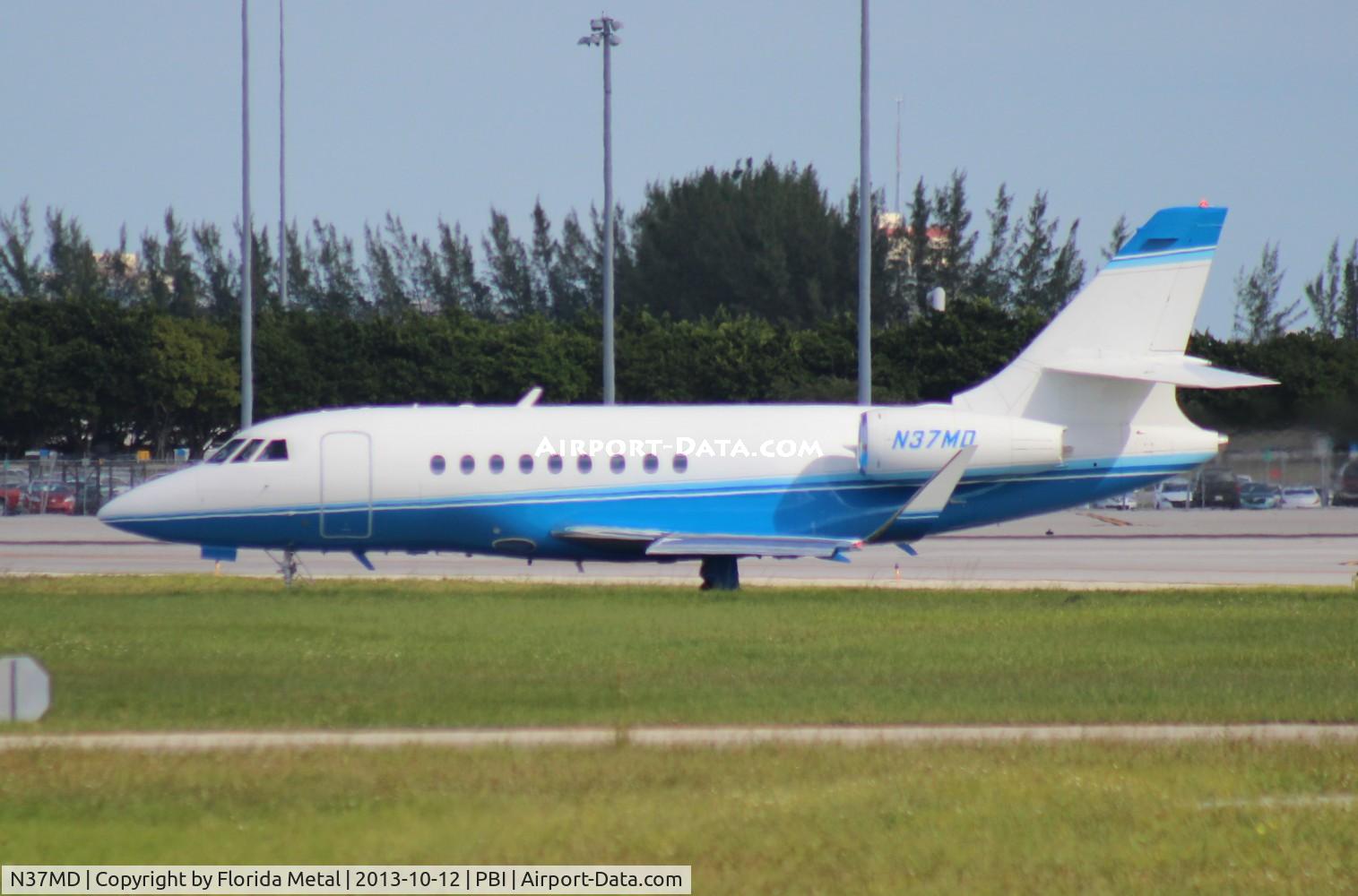 N37MD, 1996 Dassault Falcon 2000 C/N 32, Falcon 2000