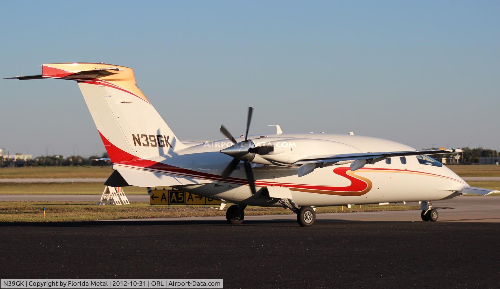 N39GK, 2000 Piaggio P-180 Avanti C/N 1039, Piaggio P180 at NBAA