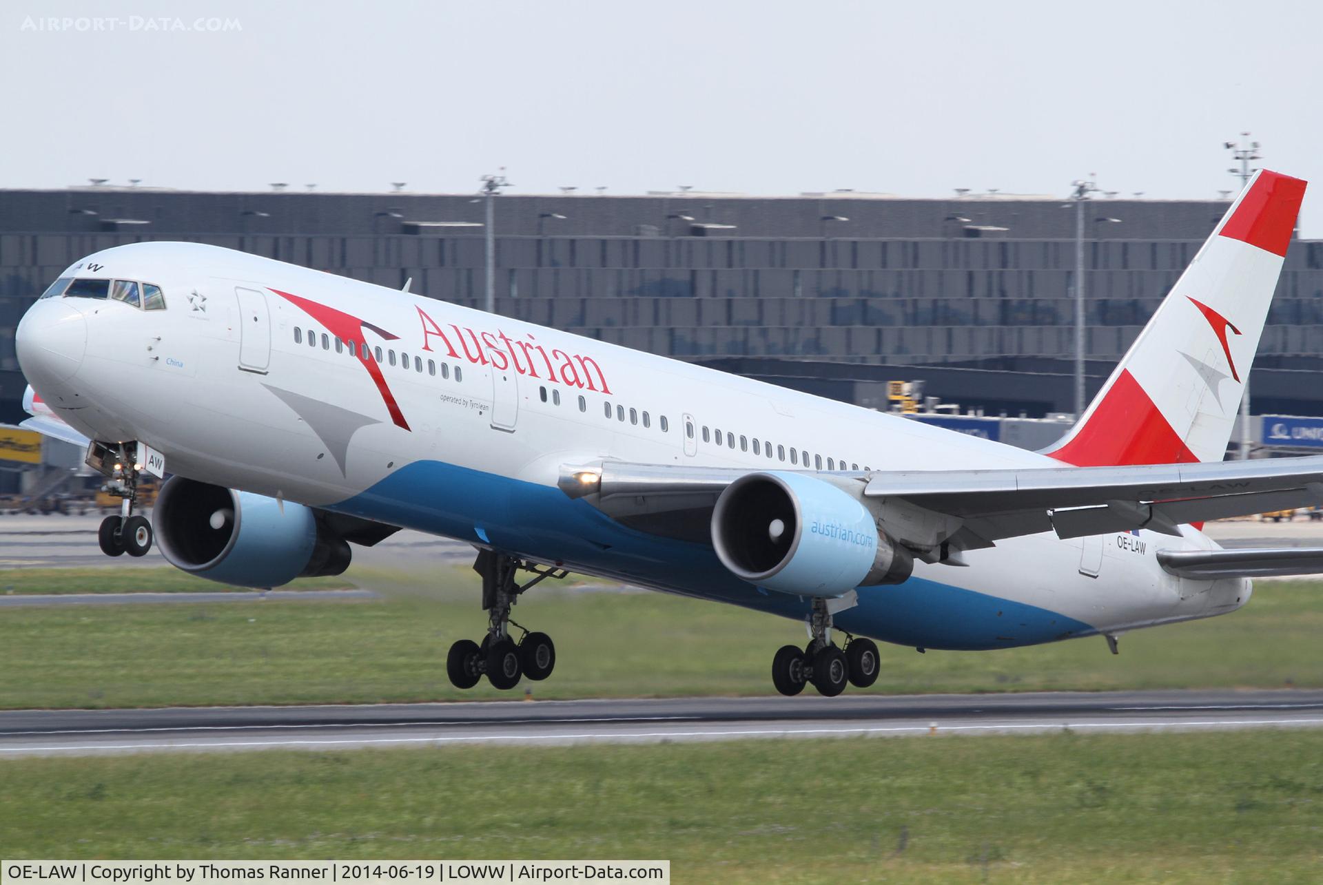 OE-LAW, 1992 Boeing 767-3Z9/ER C/N 26417, Austrian B767
