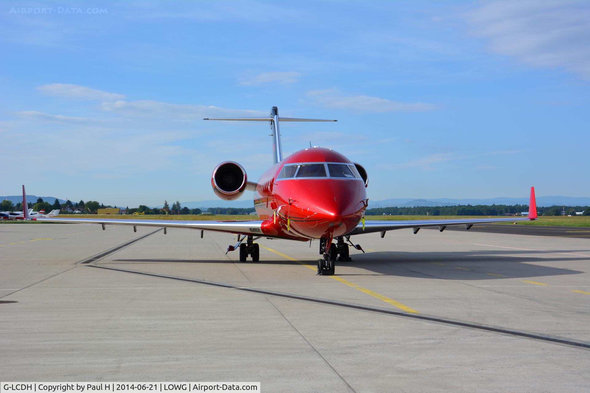 G-LCDH, 2012 Bombardier Challenger 605 (CL-600-2B16) C/N 5904, CL-600 of Lewis Hamilton at LOWG