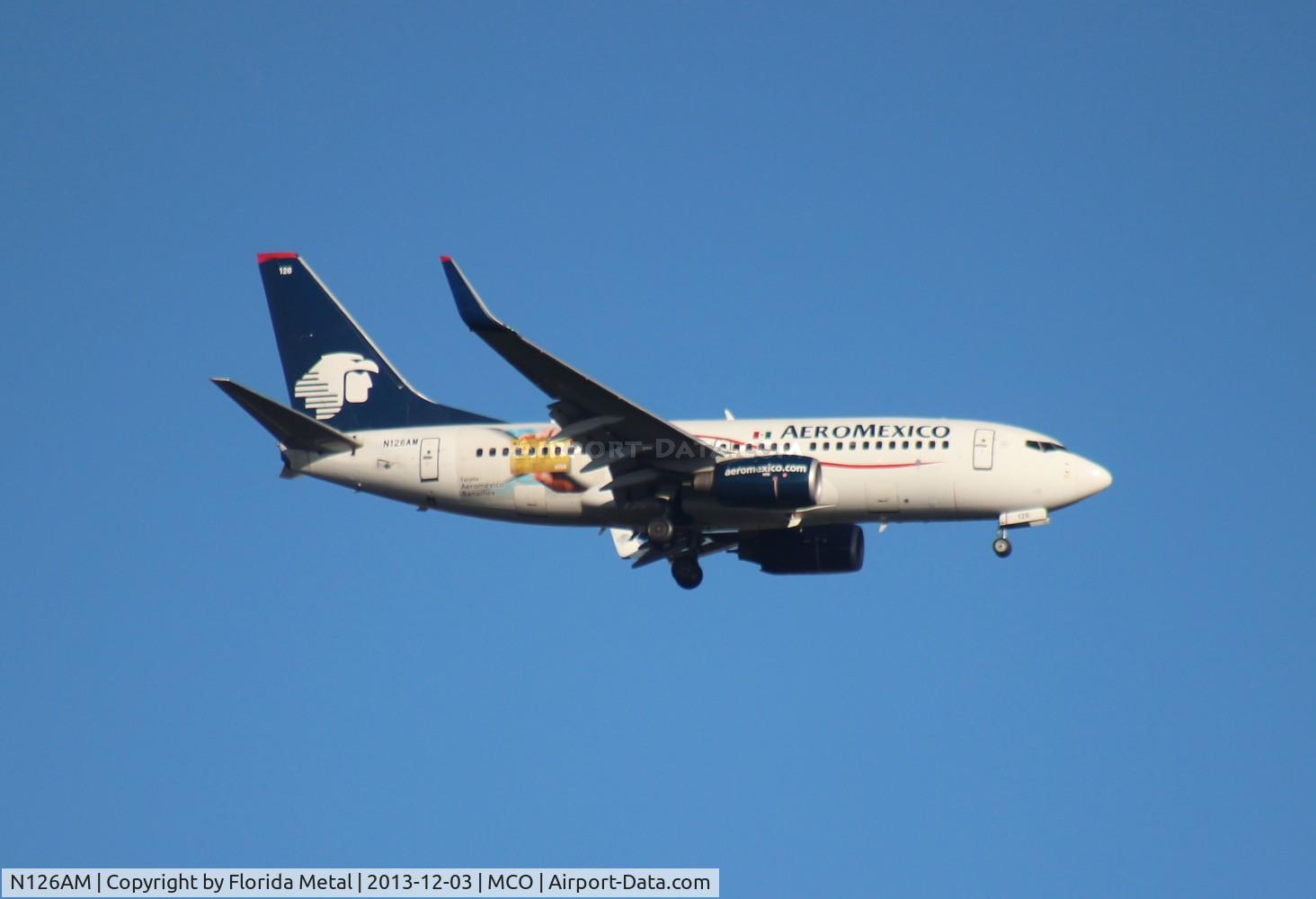 N126AM, 2001 Boeing 737-7BK C/N 30617, Aeromexico 737-700