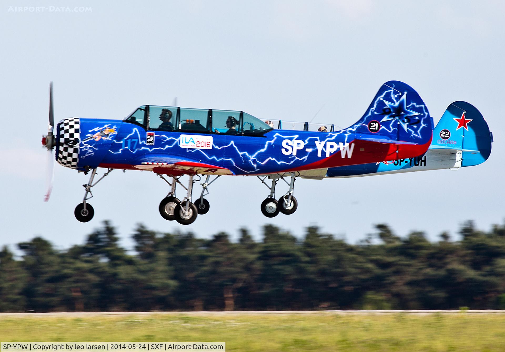 SP-YPW, 1991 Yakovlev Yak-52 C/N 9111303, Berlin Air Show 24.5.14