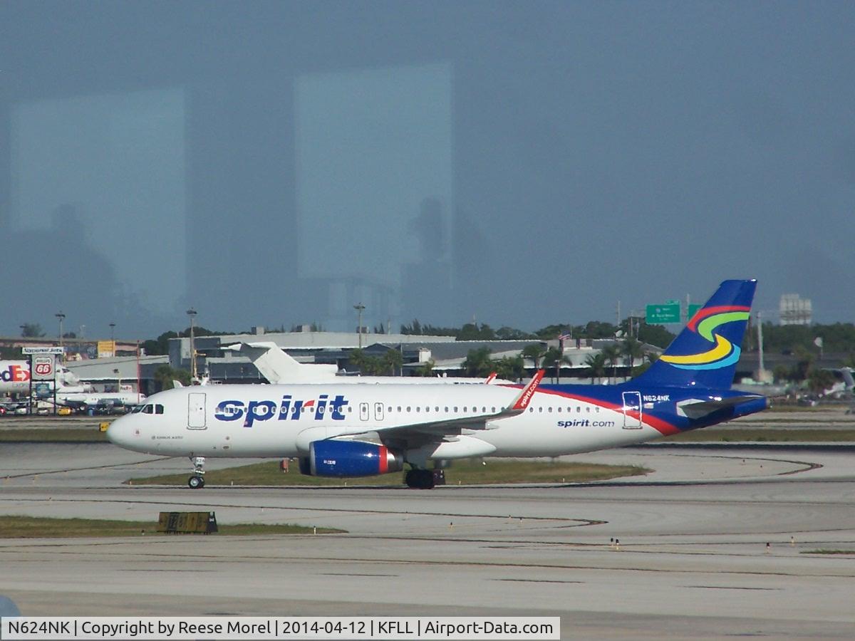 N624NK, 2013 Airbus A320-232 C/N 5880, Spirit Airlines A320-232 just landed at KFLL