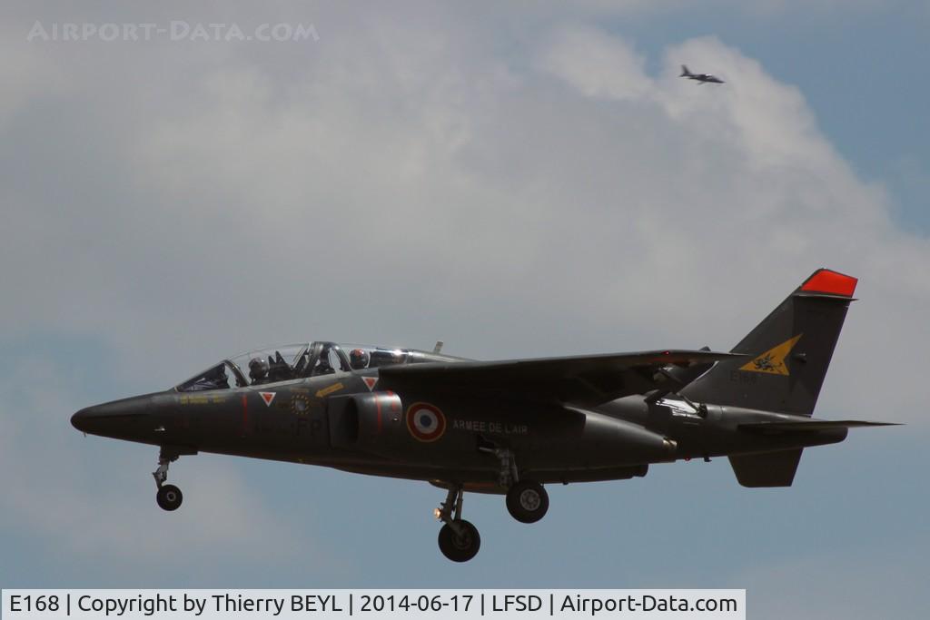 E168, Dassault-Dornier Alpha Jet E C/N E168, On approach
